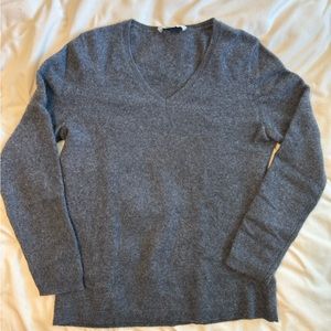 100% cashmere charcoal grey sweater